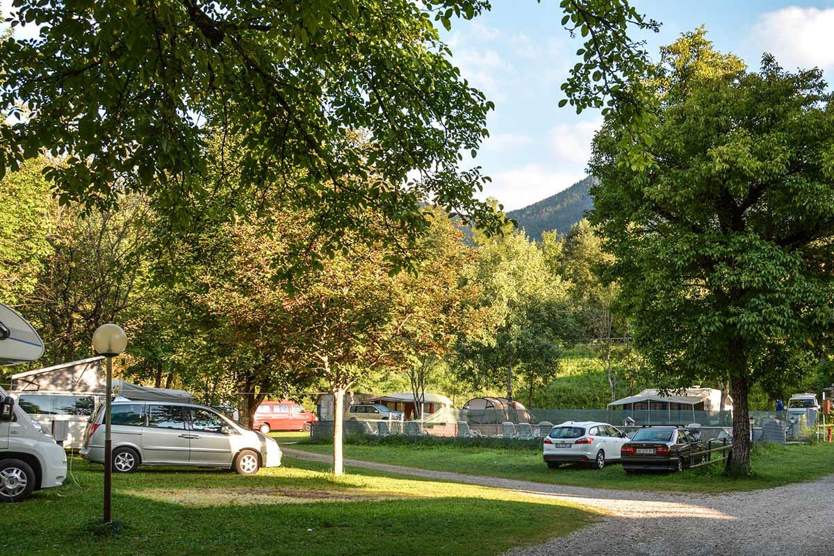 ALBERGO-BAR-RISTORANTE-CAMPEGGIO CASAVECCHIA di Merli Giuliano & C. SNC | Il campeggio